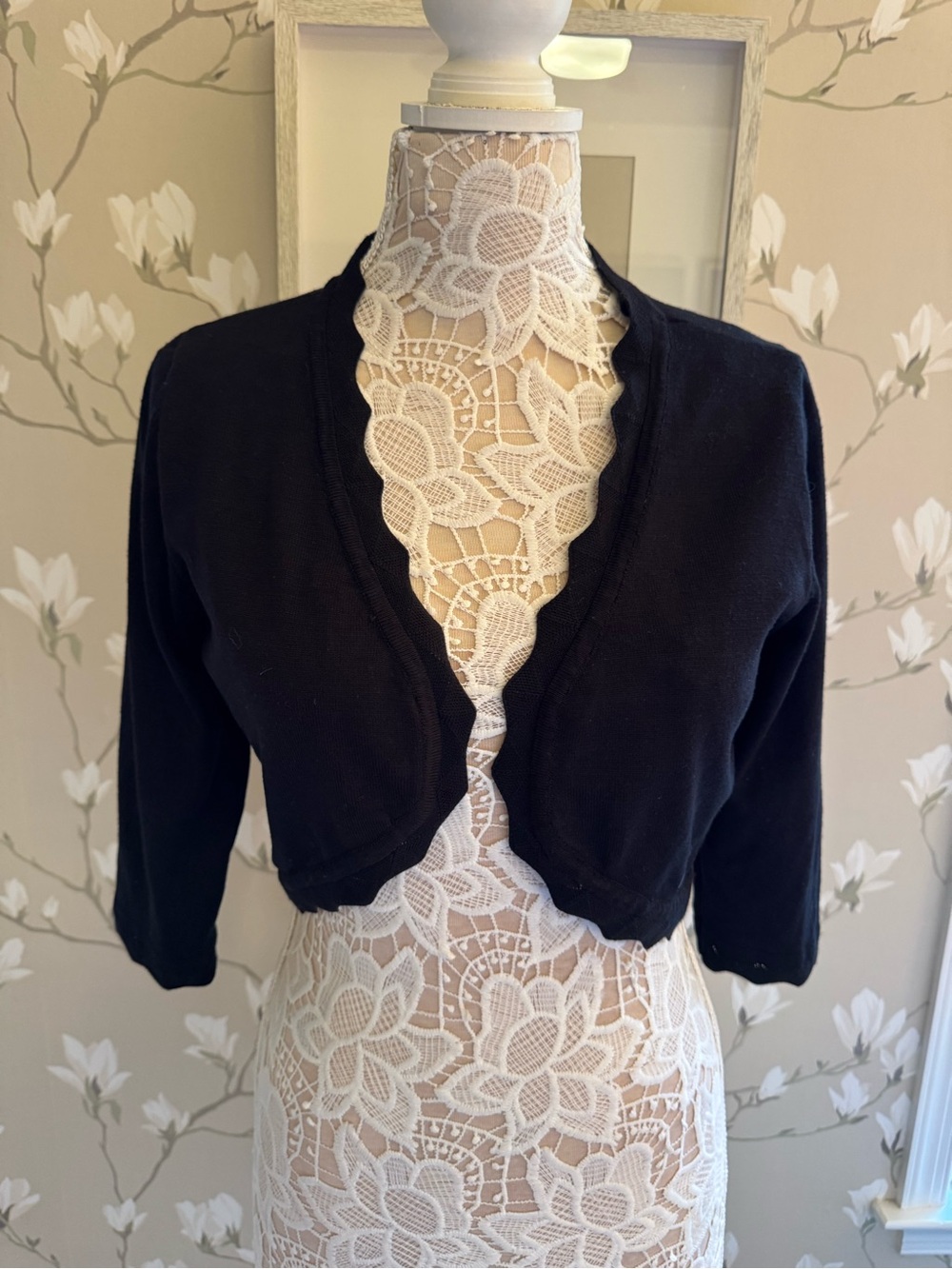 Cropped Black Women's Woven Bolero Shrug